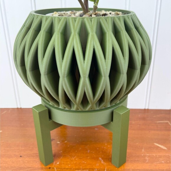 The Maka Planter Pot, Indoor Flower Pot, Houseplants, Ecofriendly - Picture 2 of 9